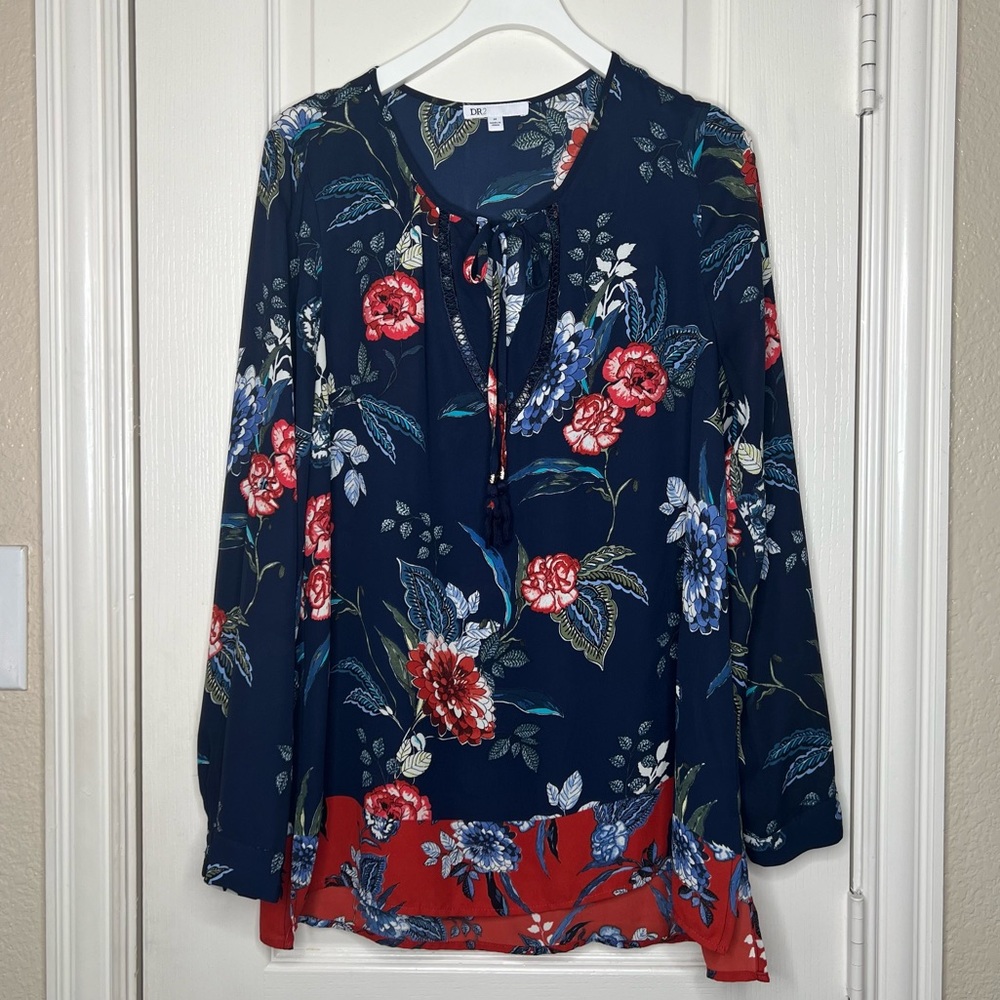 DR2 Navy Blue Floral Blouse 🔴